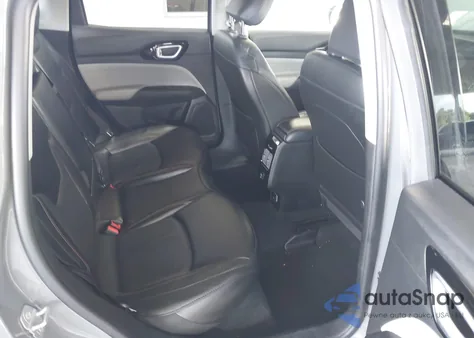 2022 Jeep Compass Limited 4X4 z USA, uszkodzony, nr VIN 3C4NJDCB8NT185111